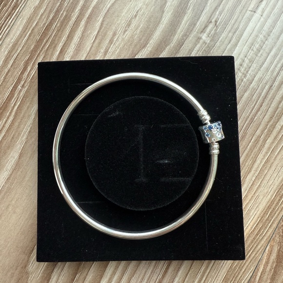 NWT Pandora Sparkling Barrel Clasp Bangle Charm Bracelet - Picture 5 of 11